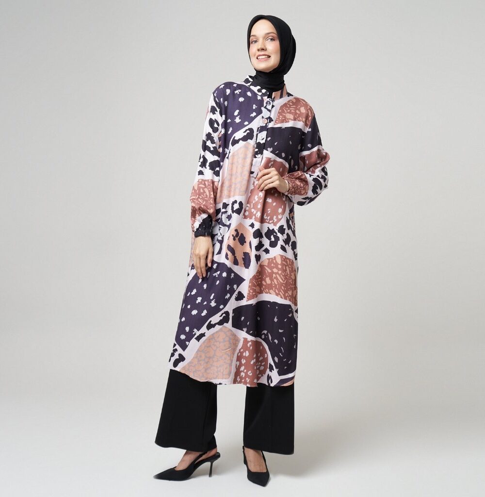 Dhoby Ghout Tunik Panjang Premium Wanita Putih Ungu Hitam Bata Muslim Modern All Size Tunik Kancing Depan - Wilona