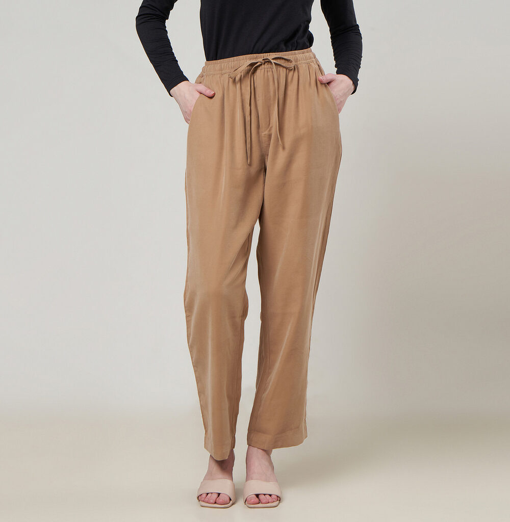 Dhoby Ghout Celana Panjang Wanita Avani Unisex Santai Polyno Silk Polos - Lubna