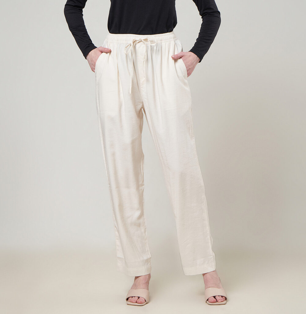 Dhoby Ghout Celana Panjang Wanita Avani Unisex Santai  Polyno Silk Polos - Talita